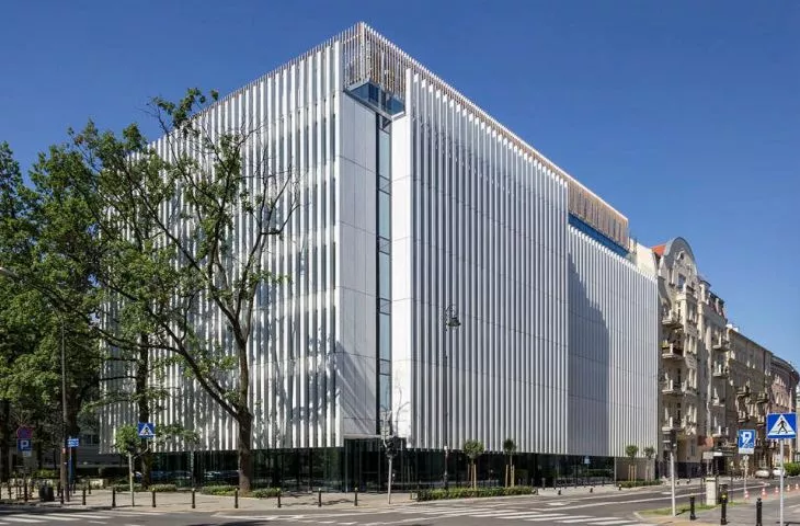 Szucha Premium Offices