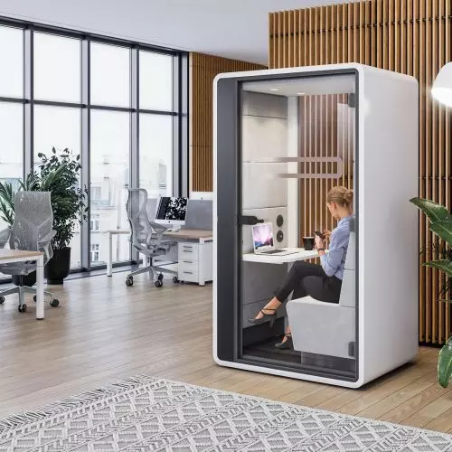 Mikomax and Hushoffice: modern office solutions and mobile acoustic booths