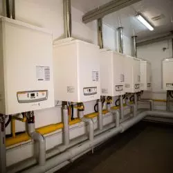 Przykładowa kotłownia z kaskadą kotłów IMMERGAS VICTRIX PRO