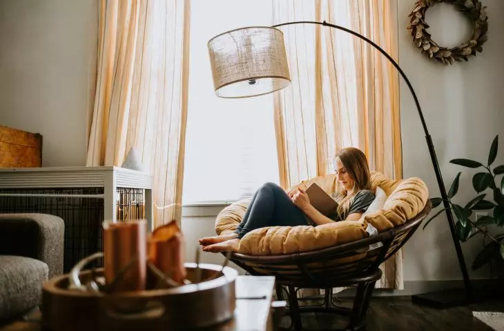 Pinterest Predicts – jakie będą trendy wnętrzarskie w 2023 roku? Podłogi dla „hipsterskiego domu”