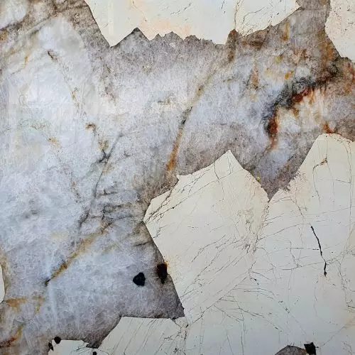 Brazilian quartzite in architecture