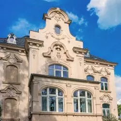 Wymiana stolarki otworowej w zabytkowej Willi Berlińskiej – realizacja Eko-Okien