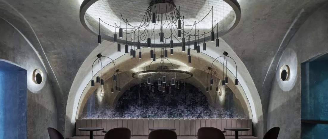 „Moon club” — projekt wnętrza klubu w Pradze