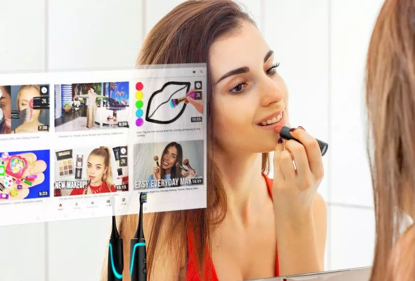 Cyfrowy świat zamknięty w designerskim lustrze lub froncie – inteligentne lustra i fronty meblowe
