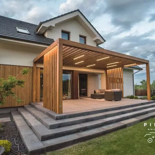 Pinegard — minimalizm wokół domu