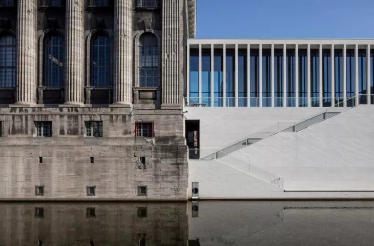 Galeria Jamesa Simona na Wyspie Muzeów w Berlinie