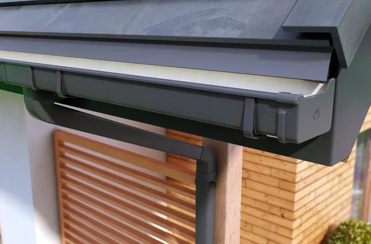 Guttering system WITHOUT a cap