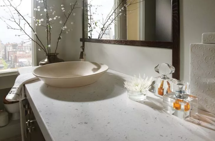 Silestone® BIANCO z serii River