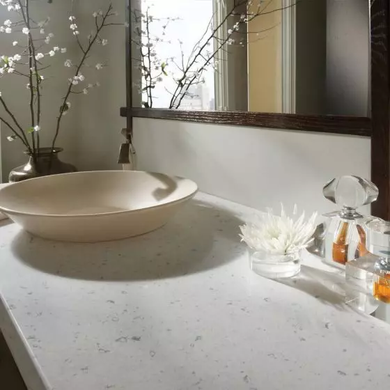 Silestone® BIANCO z serii River