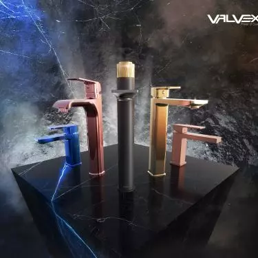 Mówisz Valvex, myślisz – nowoczesny design, nieszablonowa paleta kolorystyczna, funkcjonalność, proekologiczne rozwiązania... Odkryj najnowszą kolekcję!