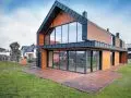 Dom z dachówki