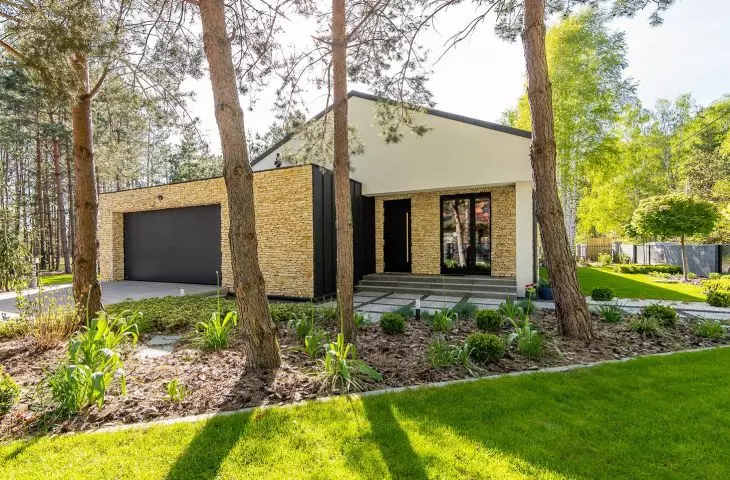 Complete woodwork with Peace of Mind Guarantee