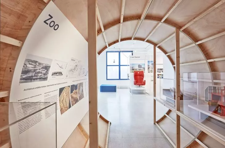 Architecture for nature, architecture for people