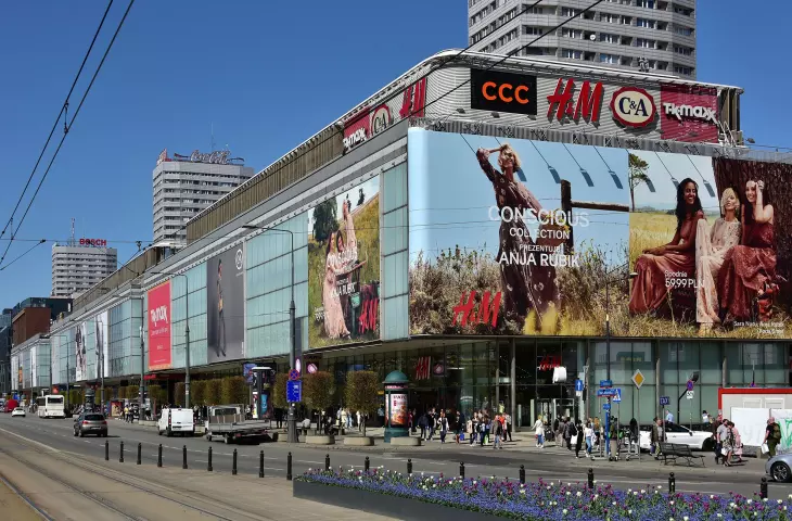 Will Warsaw finally get rid of advertising?