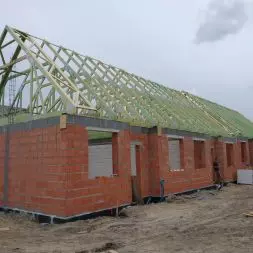 Wiązary prefabrykowane – dach dwuspadowy