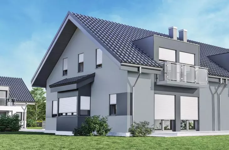 Rolety zewnętrzne zabudowane w systemie AK – FLEX