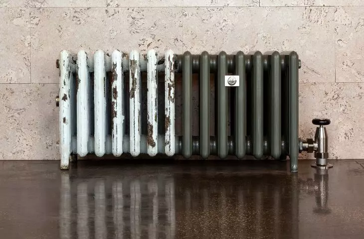 We manufacture and restore cast iron radiators designed for unique interiors