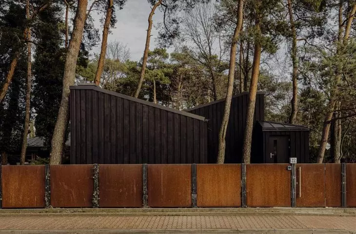 With respect for trees—a unique yoga pavilion near Poznań