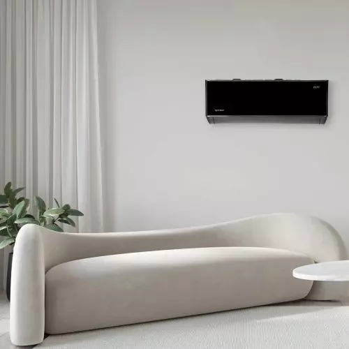 Rotenso Teta Mirror - a modern and aesthetically pleasing air conditioner in shades of black
