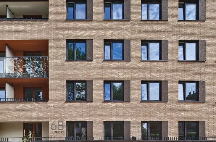 Mineralne płytki elewacyjne Haaksbergen – designerska swoboda projektowania