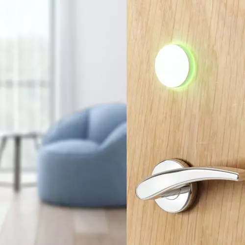 Smart and stylish electronic lock