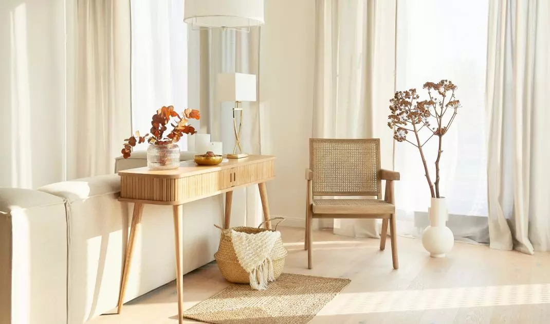 Dressing table