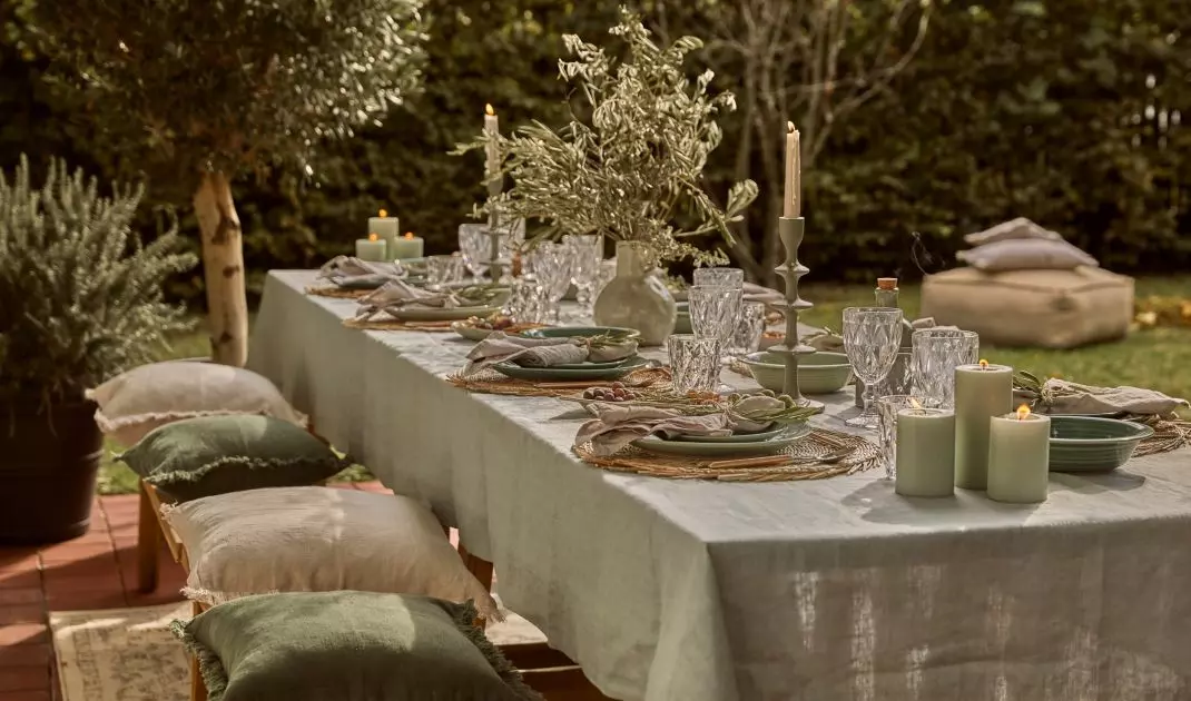 Garden table