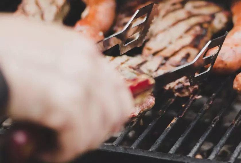 Jak wybrać grill?