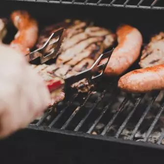 Jak wybrać grill?