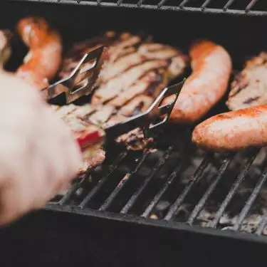 Jak wybrać grill?