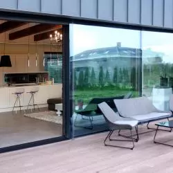Aluron Glass Line