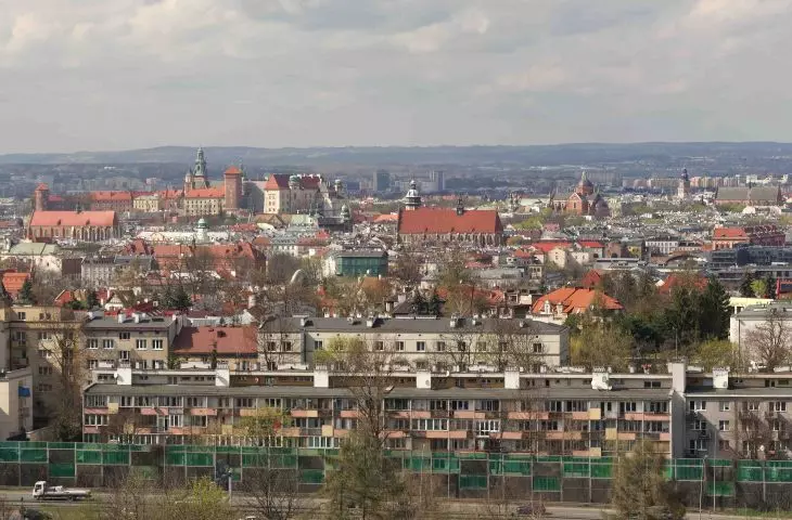 The fifteen-minute city - the first urban conspiracy theory