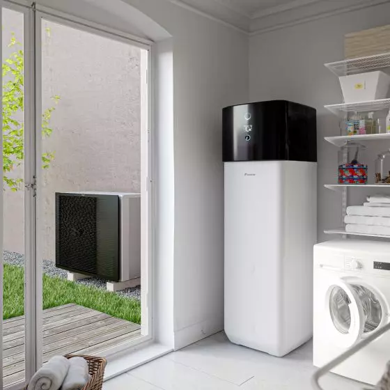 Jednostka wewnętrzna oraz jednostka zewnętrzna powietrznej pompy ciepła Daikin Altherma 3 H HT