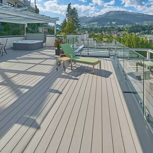 Twinson composite boards – a reliable solution for a roof terrace in residential or large-scale construction