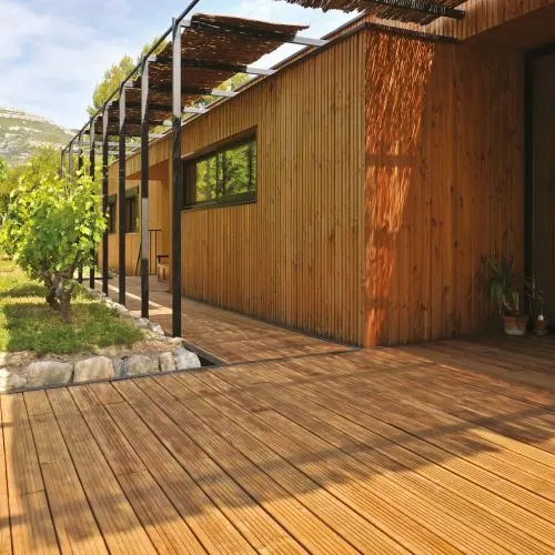 Wood – a noble and durable material in architecture