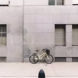 czy w Polsce przybywa dróg rowerowych?