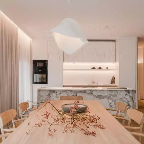 Lagom znaczy „w sam raz”. Apartament urządzony zgodnie z filozofią Organic Shelter