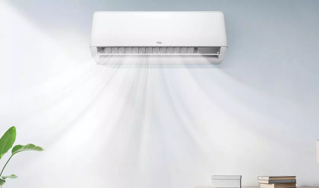 Klimatyzacja reguluję temperaturę i wilgotność powietrza