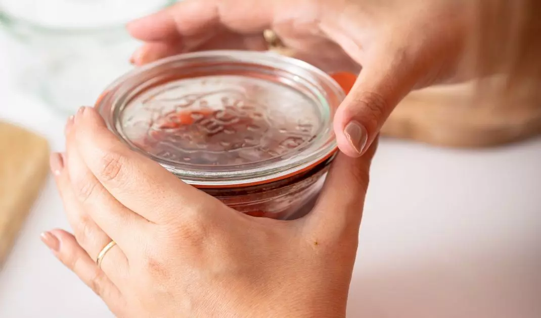 Storage of preserves