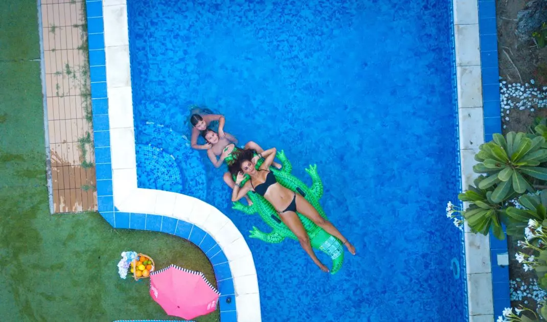 Dreaming of a swimming pool in your garden? See what type of pool to choose and what you should know before you decide to buy one