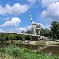 kładka pieszo-rowerowa w Owińskach k/Poznania, proj.: Atelier Paweł Byrski