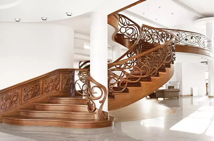 Choosing an interior staircase