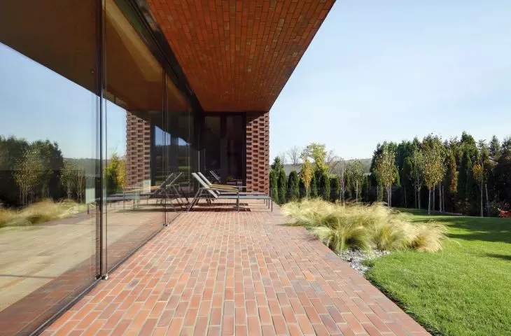 Classic Dom Mikolow (Arch. ARCHISTUDIO STUDNIAREK I PILINKIEWICZ)