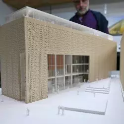 FOPA — makiecie Muzeum Wyspiańskiego do konkursowej pracy biura architektonicznego Wizja przygląda się Piotr Wróbel z APA Czech_Duliński_Wróbel.