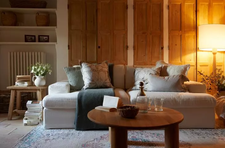 5 sposobów jak zorganizować wnętrze w stylu modern farmhouse