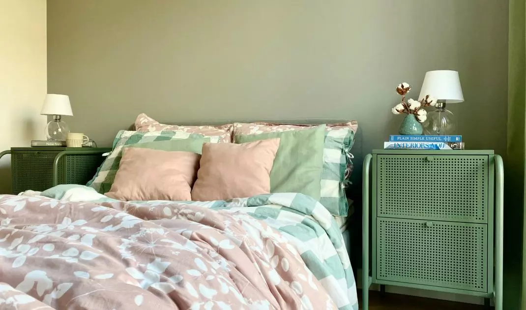Apartment in shades of green
