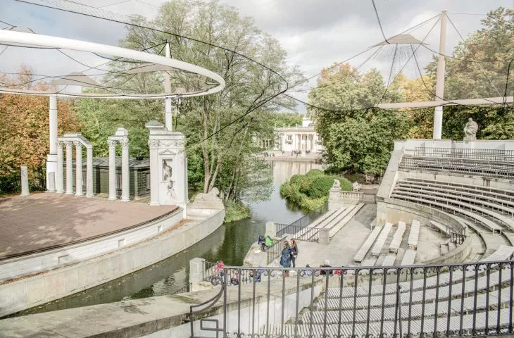 Wyniki konkursu na projekt zadaszenia Amfiteatru w Łazienkach Królewskich
