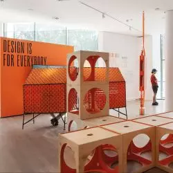 fragment ekspozycji wystawy „Jakub Szczęsny. Polskie Projekty Polscy Projektanci”