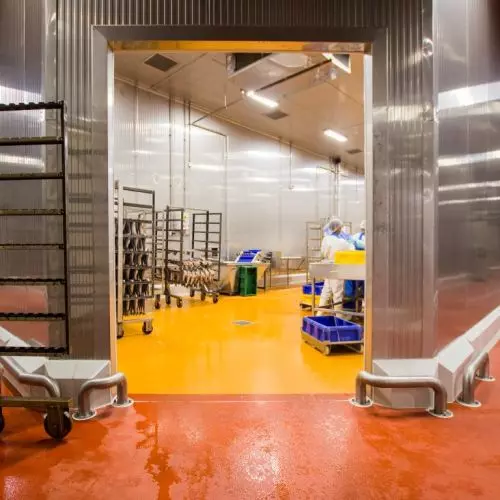 More than 1,000 sqm of Flowfresh flooring at the Seamor fish processing plant in Szczecin.