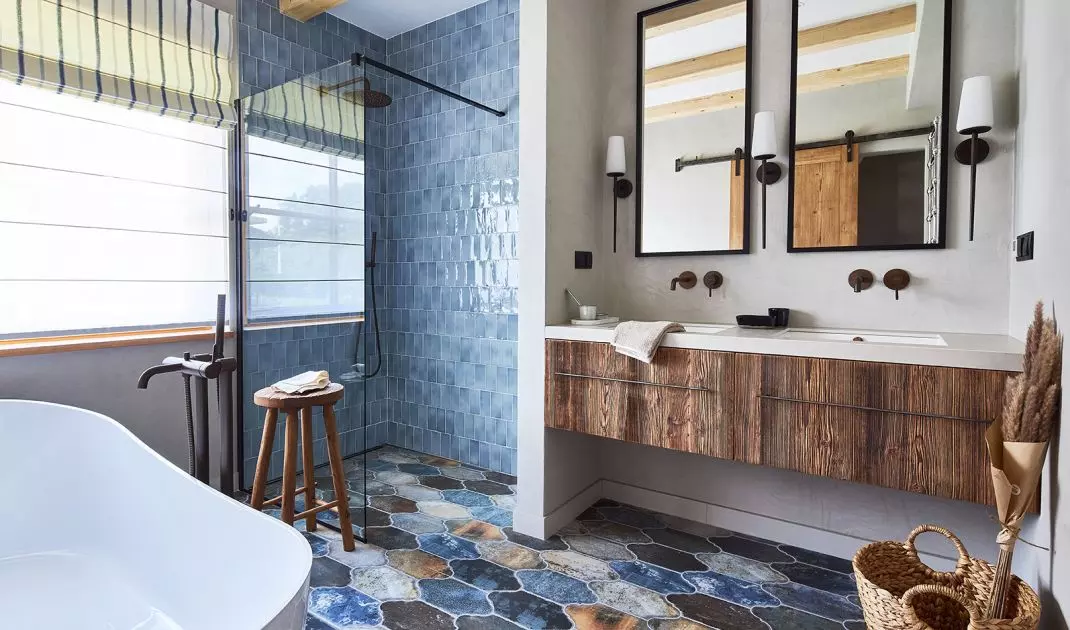 Bathroom designed by Gabriel Helegda